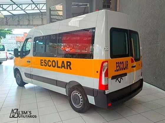 RENAULT MASTER 2.3 DCI DIESEL GRAND FURGÃO L2H2 3P MANUAL RENAULT MASTER 2.3 DCI DIESEL GRAND FURGÃO L2H2 3P MANUAL